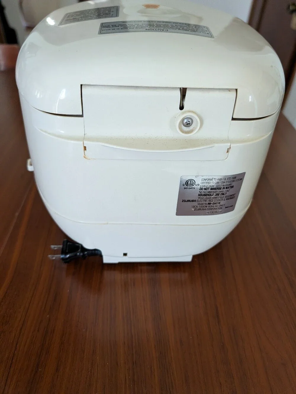 Zojirushi Neuro Fuzzy NS-ZAC18 10-CUP Rice Cooker Pre Owned W/Socketed Battery